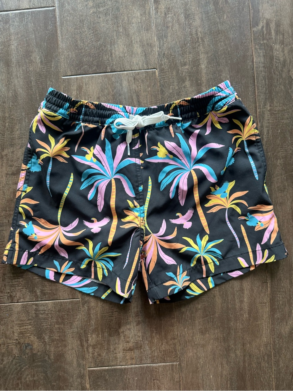 chubbies Boys Black Light Nights Swim Trunks Lined Drawstring Pocket Sz M 10/12